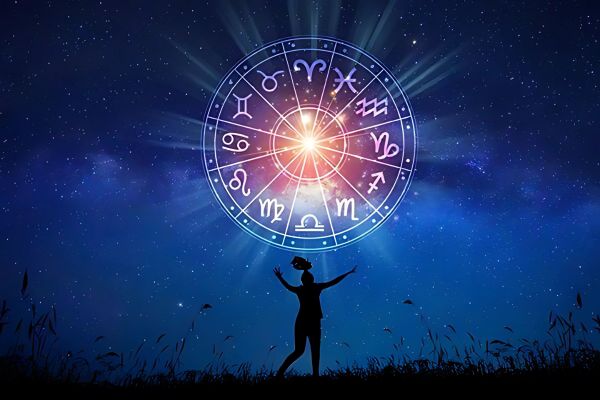 The Role of Your Birth Chart in Love