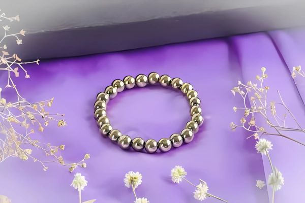 Bangles in Astrology: Channeling Cosmic Energies